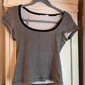 Doen Bridgette Tee, Small, GUC